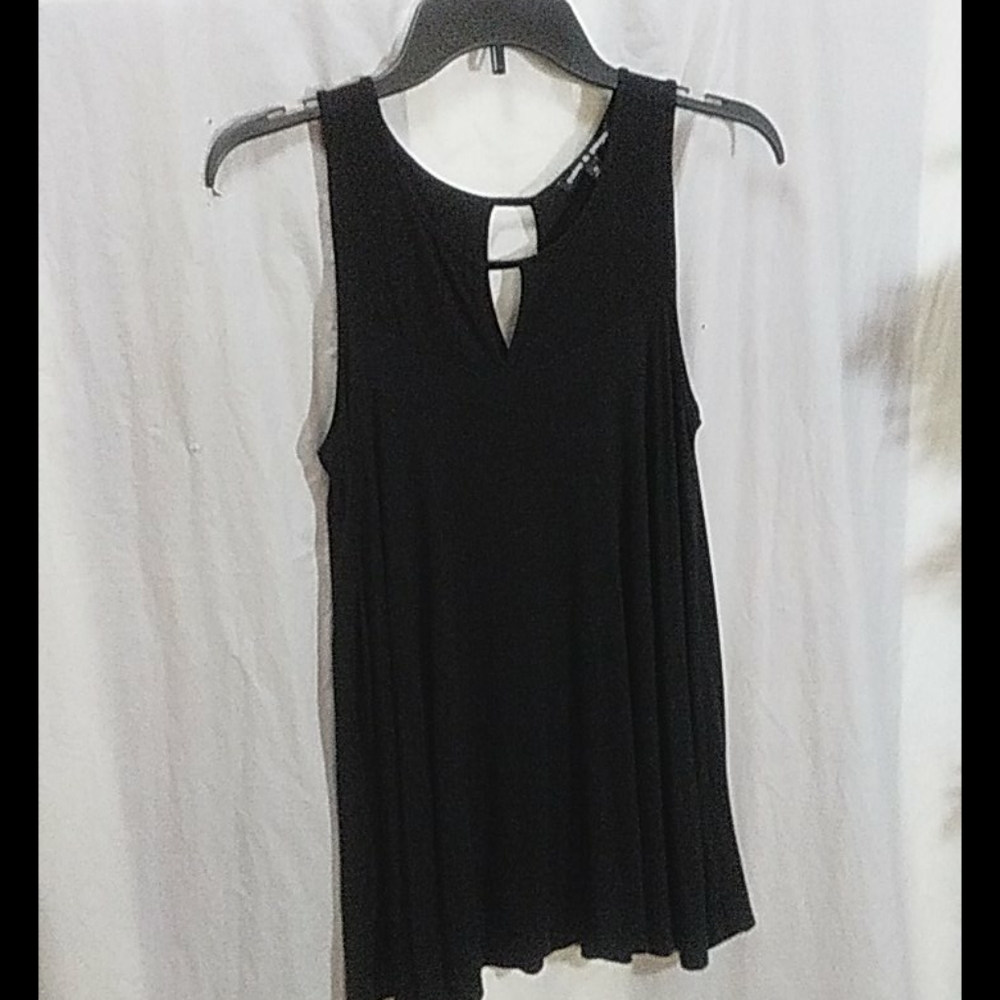 Cable & Gauge knit top size M